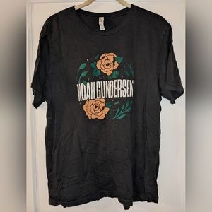 Noah Gundersen Roses T-Shirt